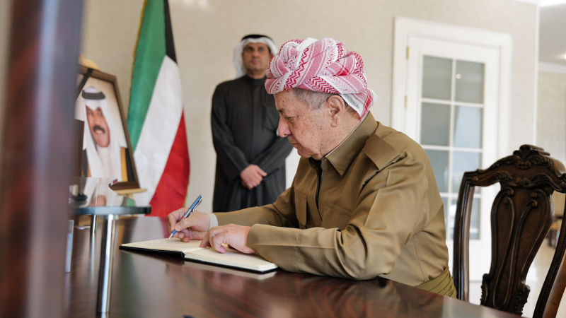 Serok Barzanî sersaxî ji Kiwêtê re xwest 